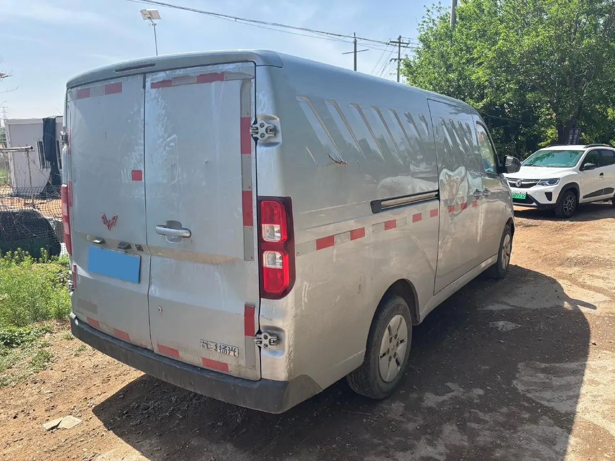 2024 WuLing YangGuang BEV 41.9KWH,autocango,china used car exporter,china ev exporter,chinese used car exporter,chinese used ev exporter