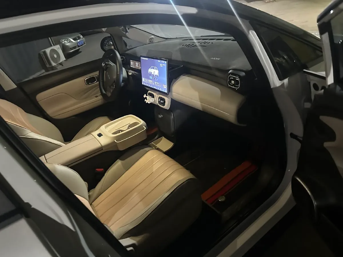 2025 Aion AION UT BEV 44.257/44.12/44.133KWH,autocango,china used car exporter,china ev exporter,chinese used car exporter,chinese used ev exporter