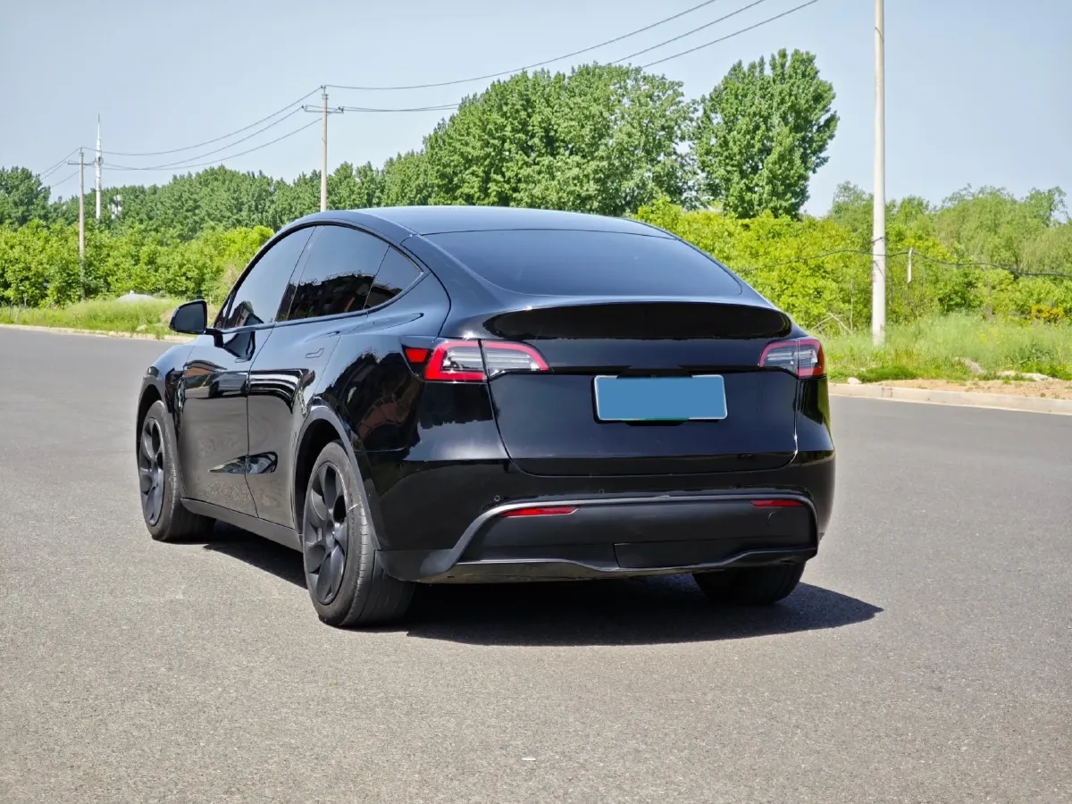 2022 Tesla Model Y BEV 60KWH,autocango,china used car exporter,china ev exporter,chinese used car exporter,chinese used ev exporter