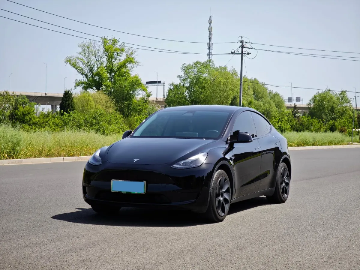 2022 Tesla Model Y BEV 60KWH,autocango,china used car exporter,china ev exporter,chinese used car exporter,chinese used ev exporter
