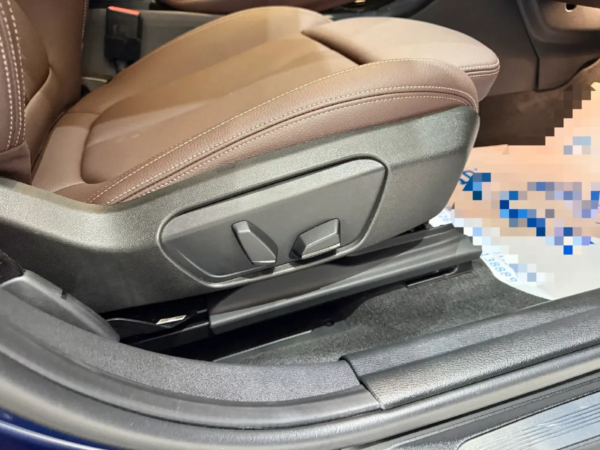 2020 BMW X2 2.0T 192HP L4 7DCT,autocango,china used car exporter,china ev exporter,chinese used car exporter,chinese used ev exporter