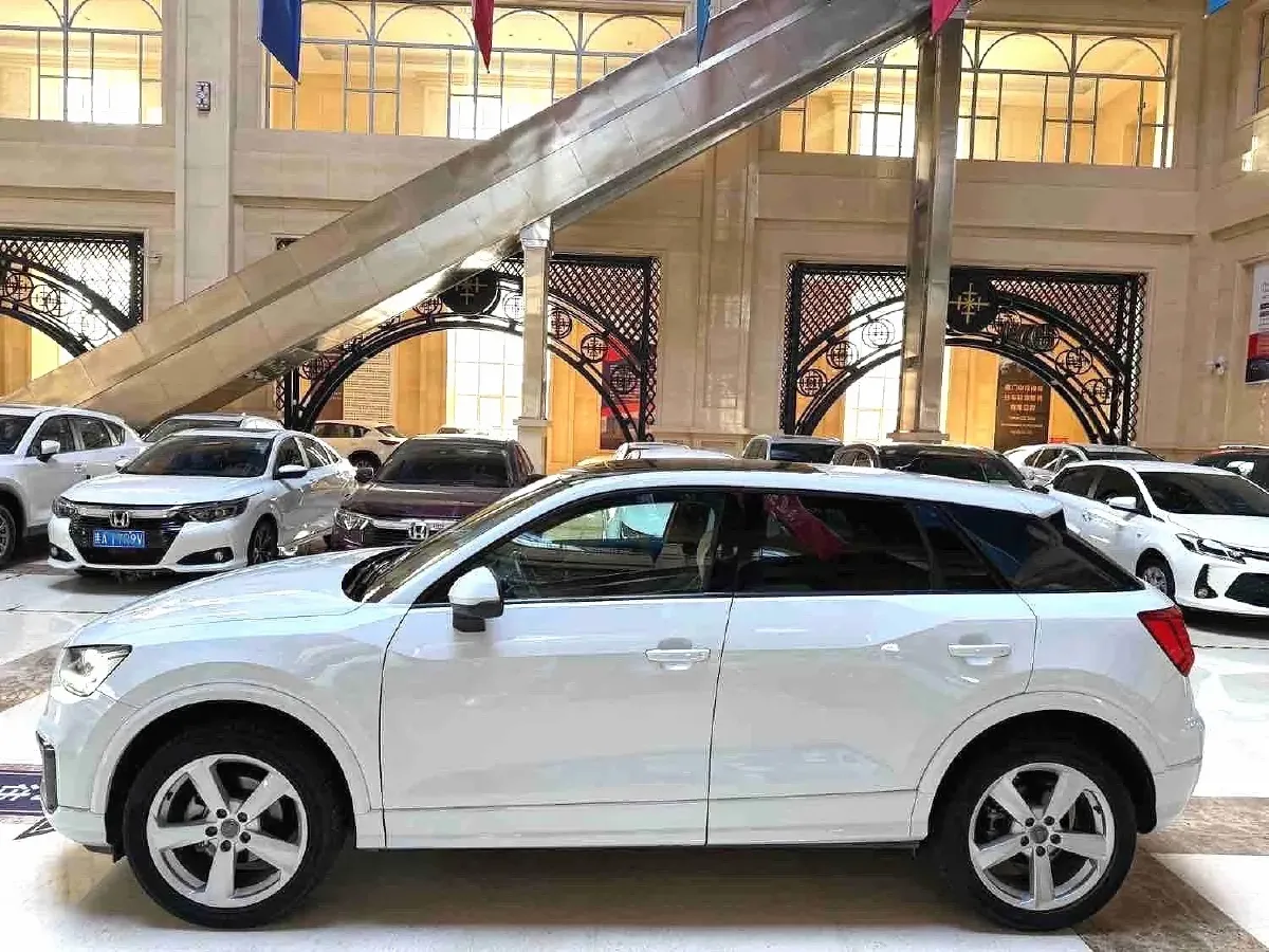 2021 Audi Q2L 1.4T 150HP L4 7DCT,autocango,china used car exporter,china ev exporter,chinese used car exporter,chinese used ev exporter