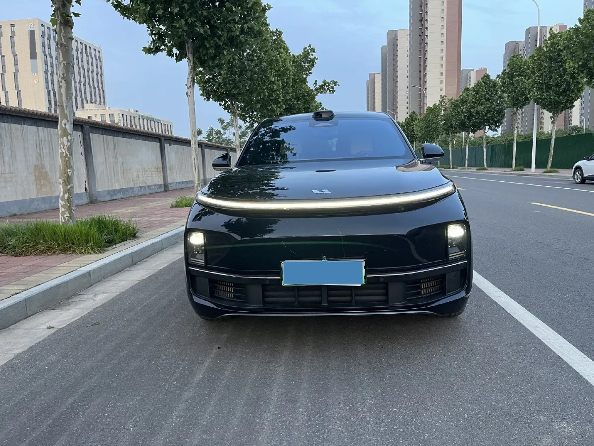 2024 Li L9 Range Extended 154HP REEV 52.3KWH,autocango,china used car exporter,china ev exporter,chinese used car exporter,chinese used ev exporter