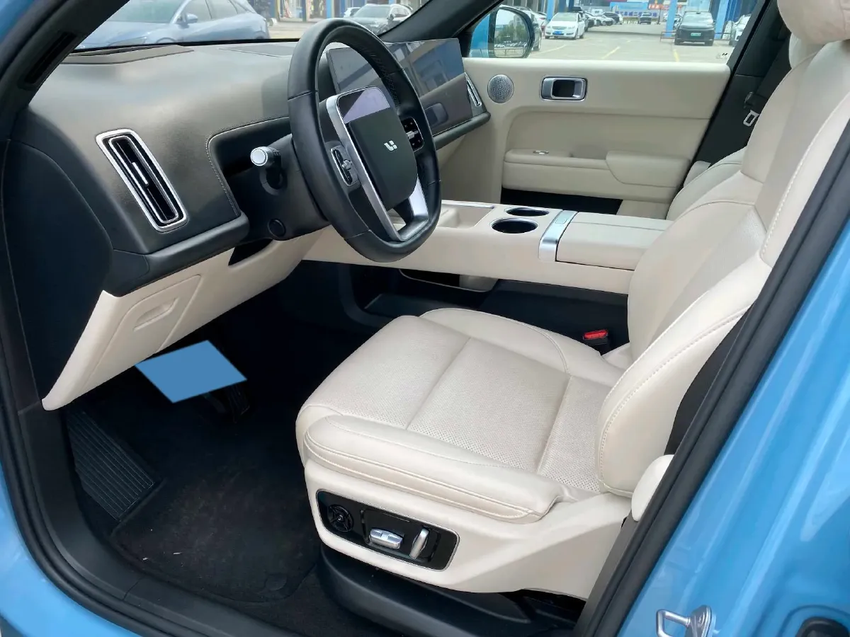 2024 Li L8 Range Extended 154HP REEV 52.3KWH,autocango,china used car exporter,china ev exporter,chinese used car exporter,chinese used ev exporter