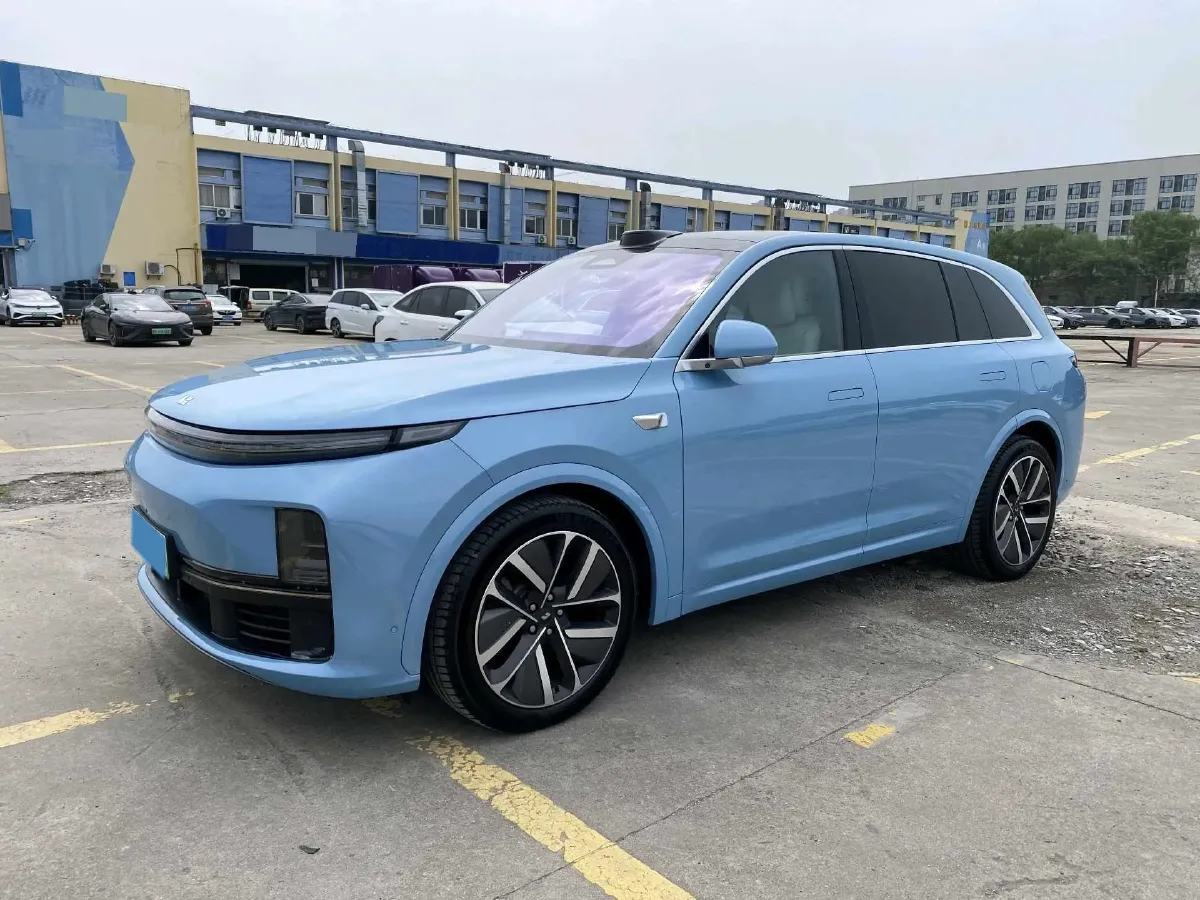 2024 Li L8 Range Extended 154HP REEV 52.3KWH,autocango,china used car exporter,china ev exporter,chinese used car exporter,chinese used ev exporter