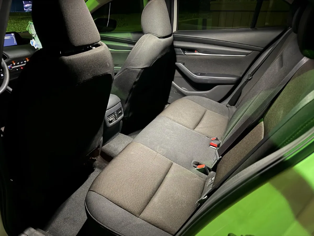 2021 Mazda 3 Axela 1.5L 117HP L4 6AT,autocango,china used car exporter,china ev exporter,chinese used car exporter,chinese used ev exporter