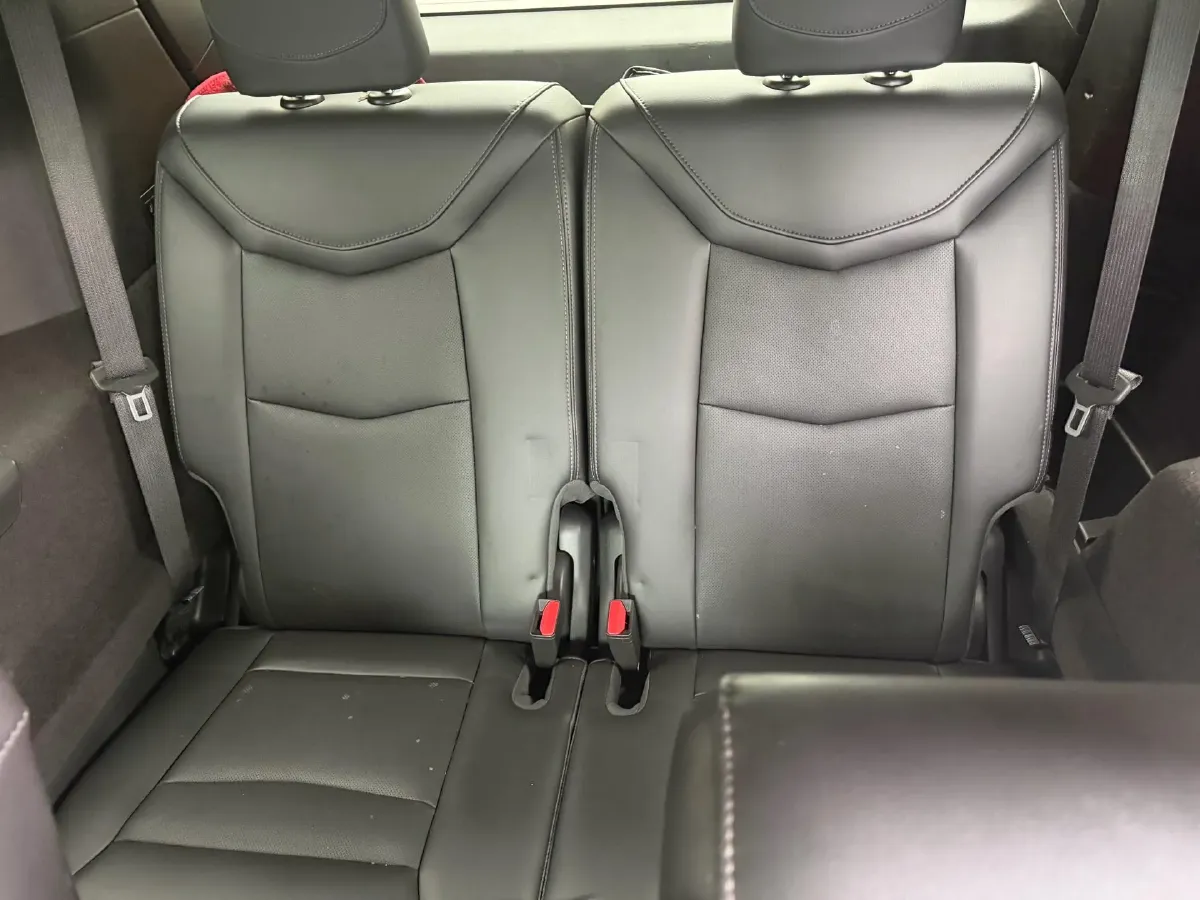 2021 Cadillac XT6 2.0T 237HP L4 9AT,autocango,china used car exporter,china ev exporter,chinese used car exporter,chinese used ev exporter