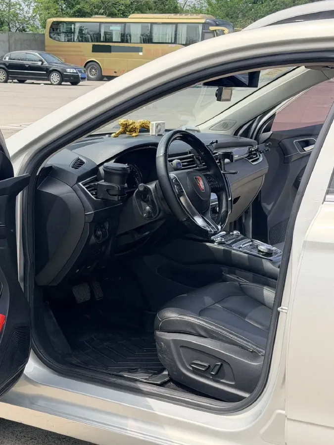 2018 Roewe Ei5 BEV 35KWH,autocango,china used car exporter,china ev exporter,chinese used car exporter,chinese used ev exporter