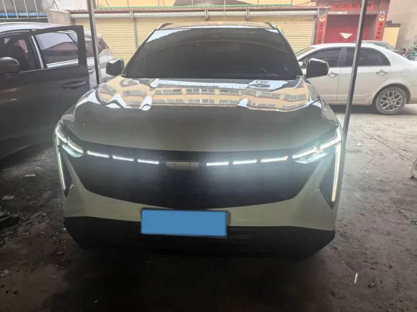 2023 Geely Azkarra 1.5T 181HP L4 7DCT,autocango,china used car exporter,china ev exporter,chinese used car exporter,chinese used ev exporter