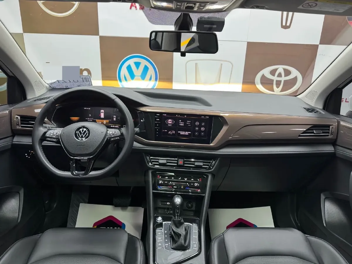 2022 Volkswagen Tharu 1.4T 150HP L4 7DCT,autocango,china used car exporter,china ev exporter,chinese used car exporter,chinese used ev exporter