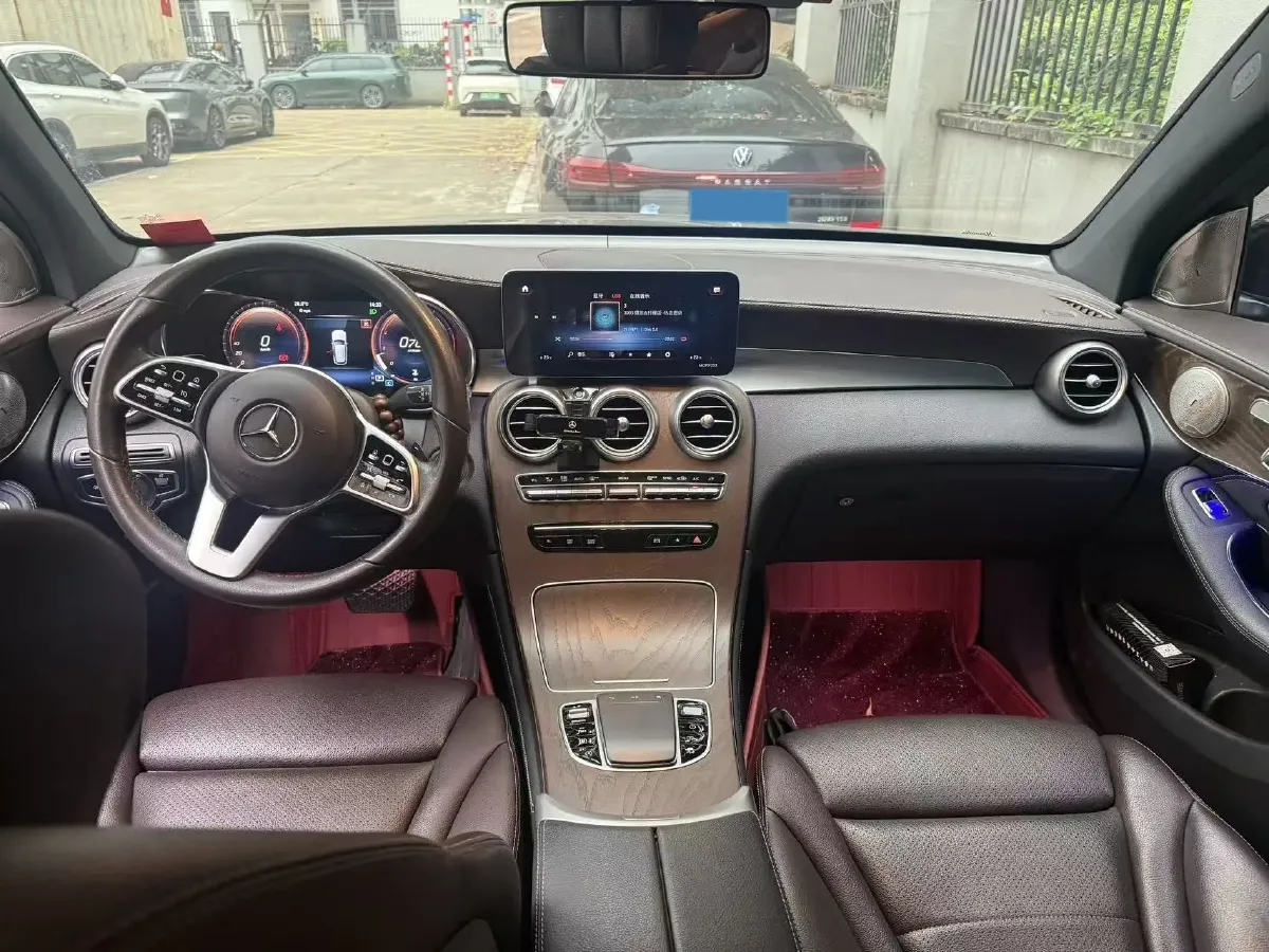 2020 Mercedes-Benz GLC Class 2.0T 197HP L4 9AT,autocango,china used car exporter,china ev exporter,chinese used car exporter,chinese used ev exporter