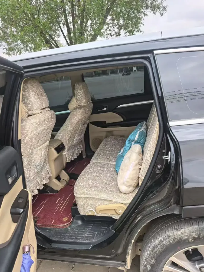 2021 Toyota Highlander 2.0T 220HP L4 6AT,autocango,china used car exporter,china ev exporter,chinese used car exporter,chinese used ev exporter