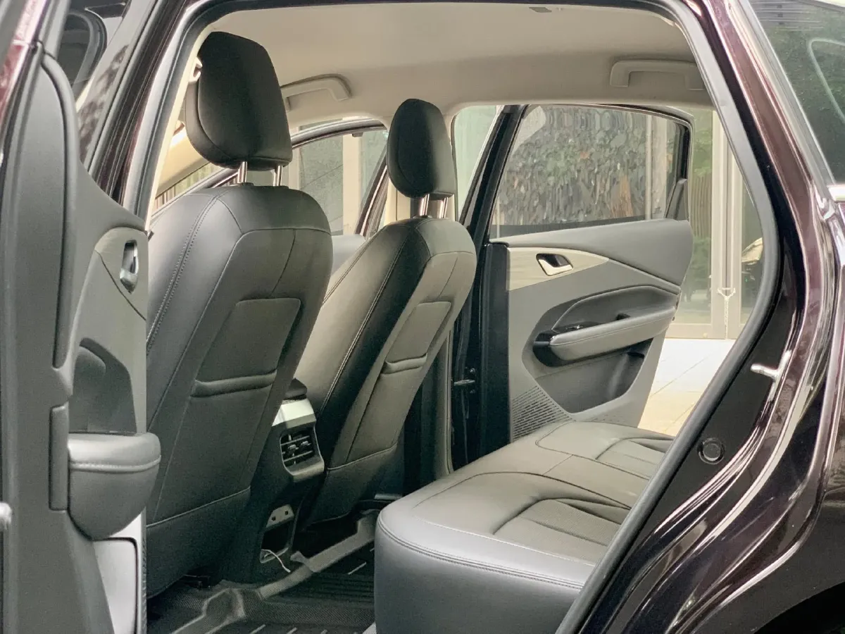 2024 WuLing XingGuang 1.5L 106HP L4 E-CVT PHEV 20.5KWH,autocango,china used car exporter,china ev exporter,chinese used car exporter,chinese used ev exporter