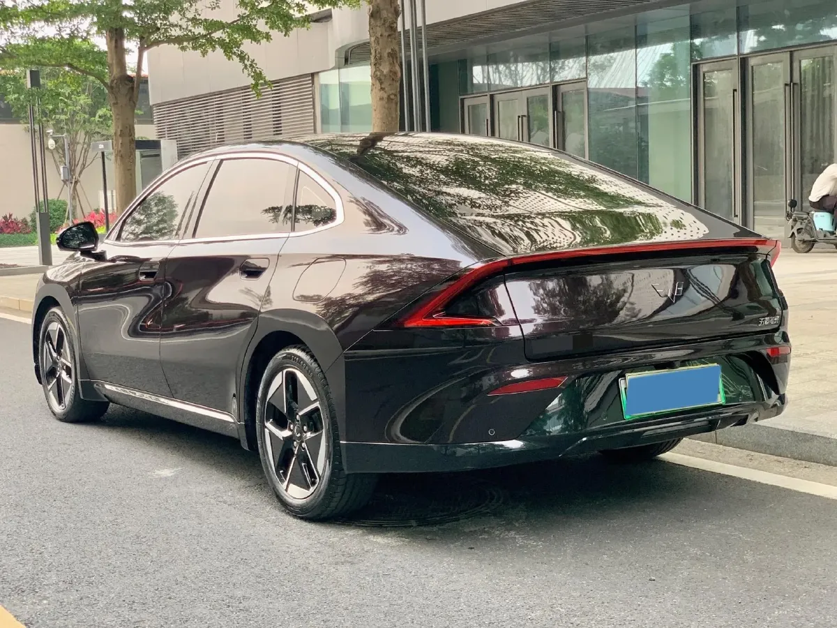 2024 WuLing XingGuang 1.5L 106HP L4 E-CVT PHEV 20.5KWH,autocango,china used car exporter,china ev exporter,chinese used car exporter,chinese used ev exporter