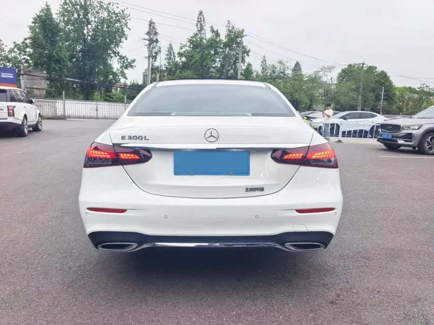 2023 Mercedes-Benz E Class 2.0T 258HP L4 9AT,autocango,china used car exporter,china ev exporter,chinese used car exporter,chinese used ev exporter