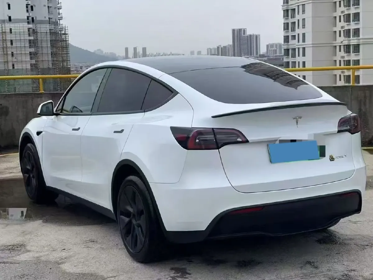 2024 Iveco OuSheng BEV 77.28KWH,autocango,china used car exporter,china ev exporter,chinese used car exporter,chinese used ev exporter