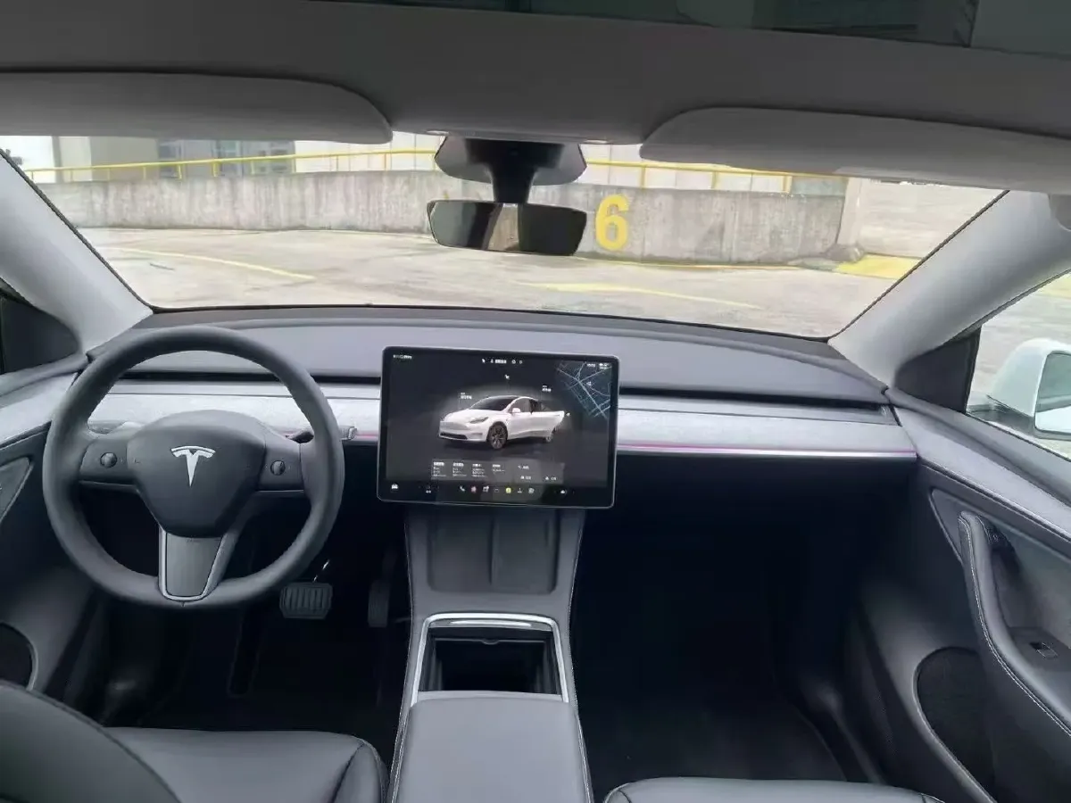 2024 Iveco OuSheng BEV 77.28KWH,autocango,china used car exporter,china ev exporter,chinese used car exporter,chinese used ev exporter