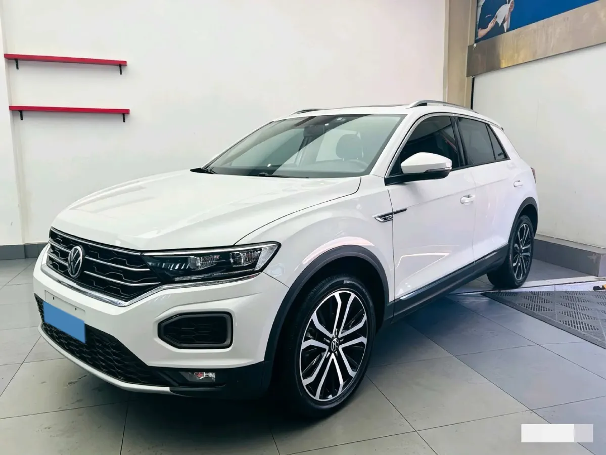 2021 Volkswagen T-Roc 1.4T 150HP L4 7DCT,autocango,china used car exporter,china ev exporter,chinese used car exporter,chinese used ev exporter