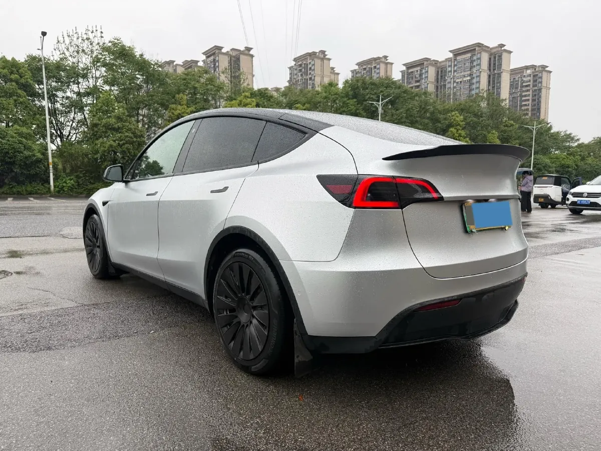 2022 Tesla Model Y BEV 60KWH,autocango,china used car exporter,china ev exporter,chinese used car exporter,chinese used ev exporter