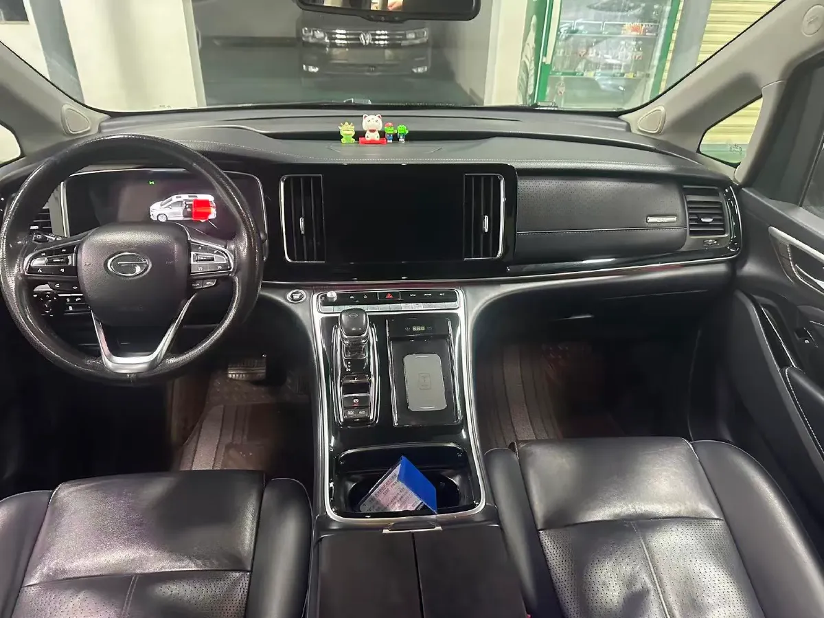 2021 GAC Trumpchi M8 2.0T 252HP L4 8AT,autocango,china used car exporter,china ev exporter,chinese used car exporter,chinese used ev exporter