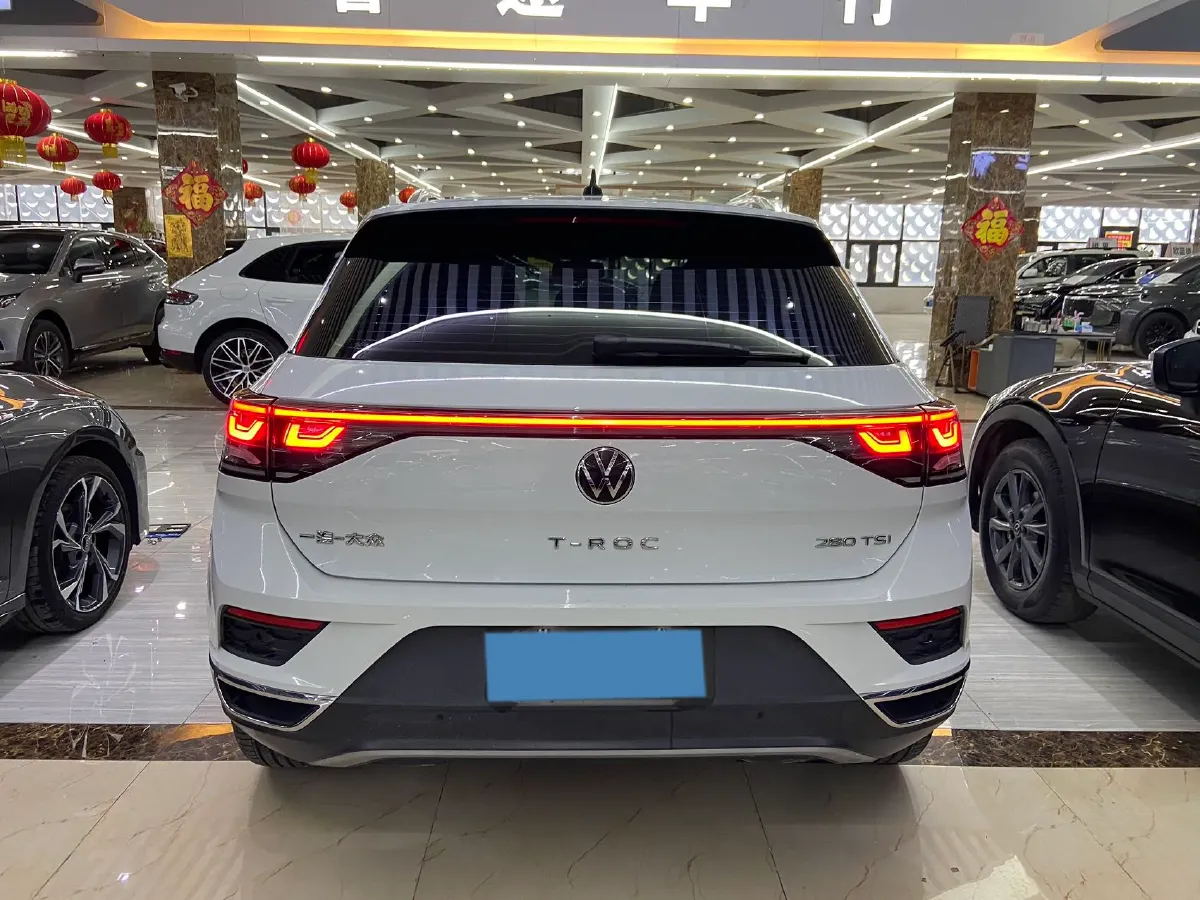 2023 Volkswagen T-Roc 1.4T 150HP L4 7DCT,autocango,china used car exporter,china ev exporter,chinese used car exporter,chinese used ev exporter