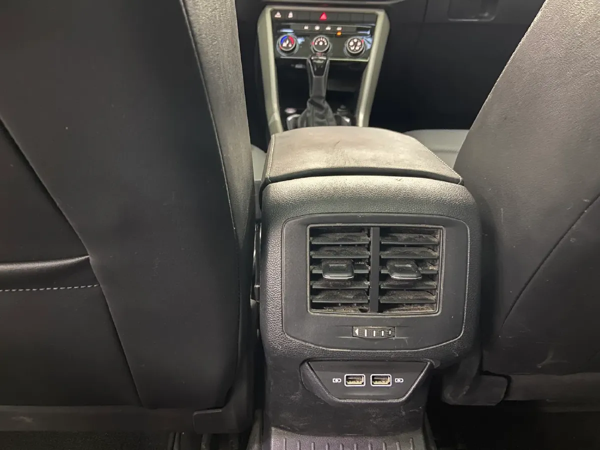 2023 Volkswagen T-Roc 1.4T 150HP L4 7DCT,autocango,china used car exporter,china ev exporter,chinese used car exporter,chinese used ev exporter