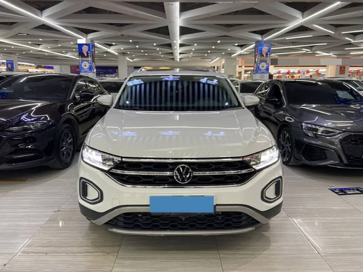2023 Volkswagen T-Roc 1.4T 150HP L4 7DCT,autocango,china used car exporter,china ev exporter,chinese used car exporter,chinese used ev exporter