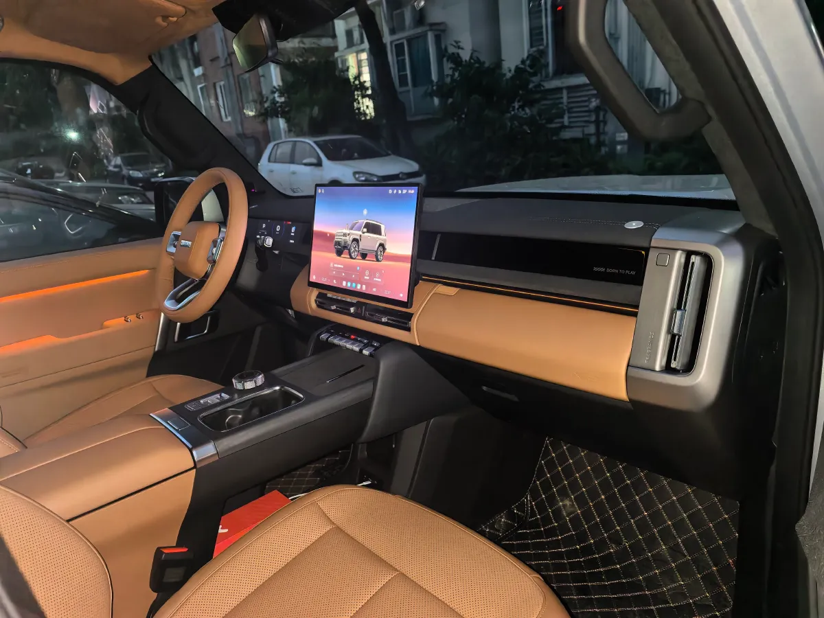 2026 Toyota Camry 2.0L 173HP L4 CVT,autocango,china used car exporter,china ev exporter,chinese used car exporter,chinese used ev exporter