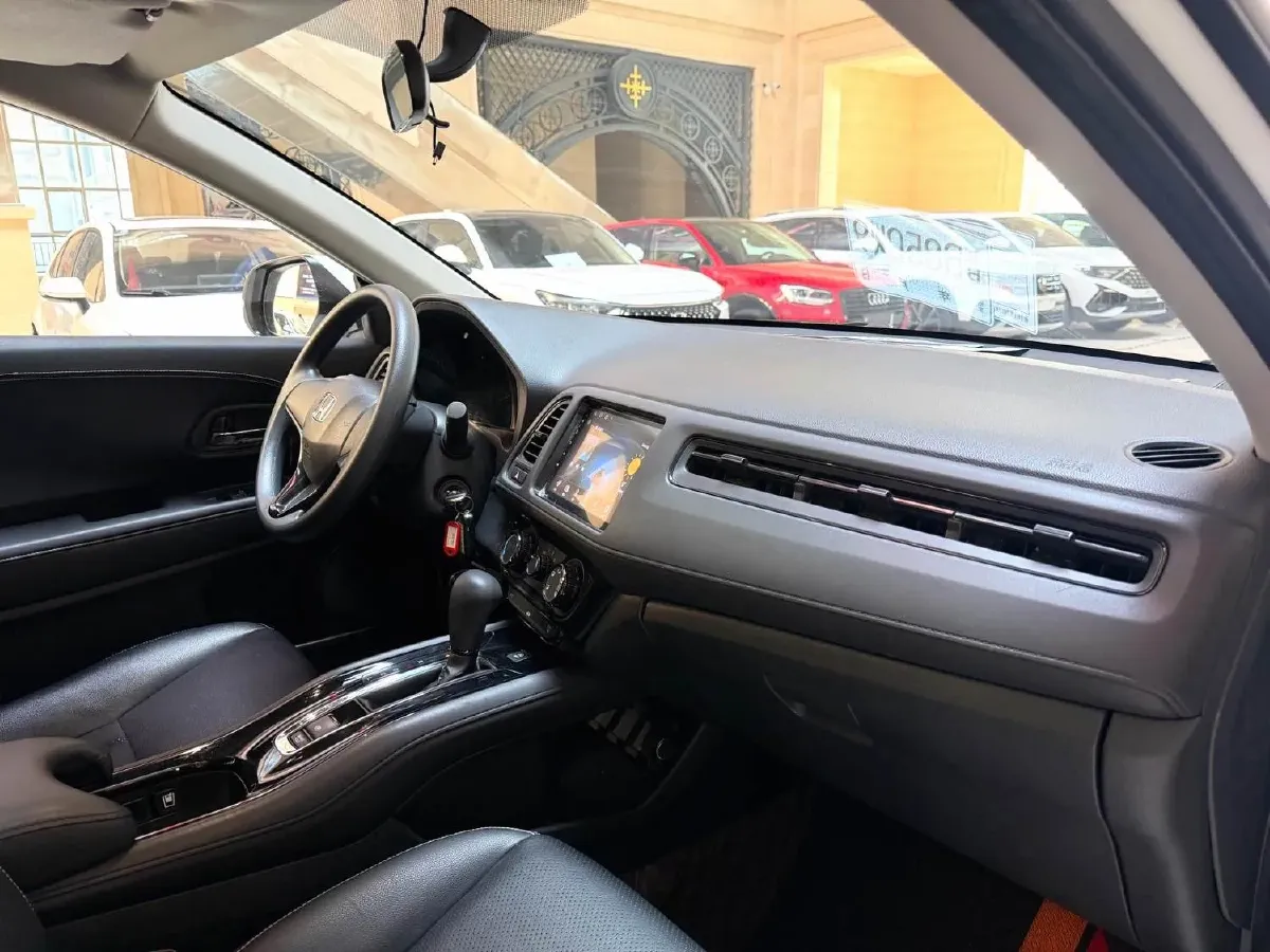 2022 Honda Vezel 1.5L 131HP L4 CVT,autocango,china used car exporter,china ev exporter,chinese used car exporter,chinese used ev exporter