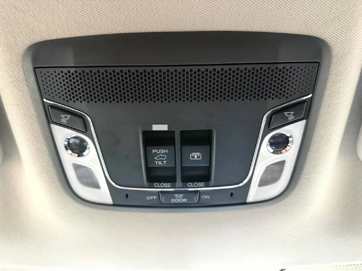 2022 Honda Vezel 1.5L 131HP L4 CVT,autocango,china used car exporter,china ev exporter,chinese used car exporter,chinese used ev exporter