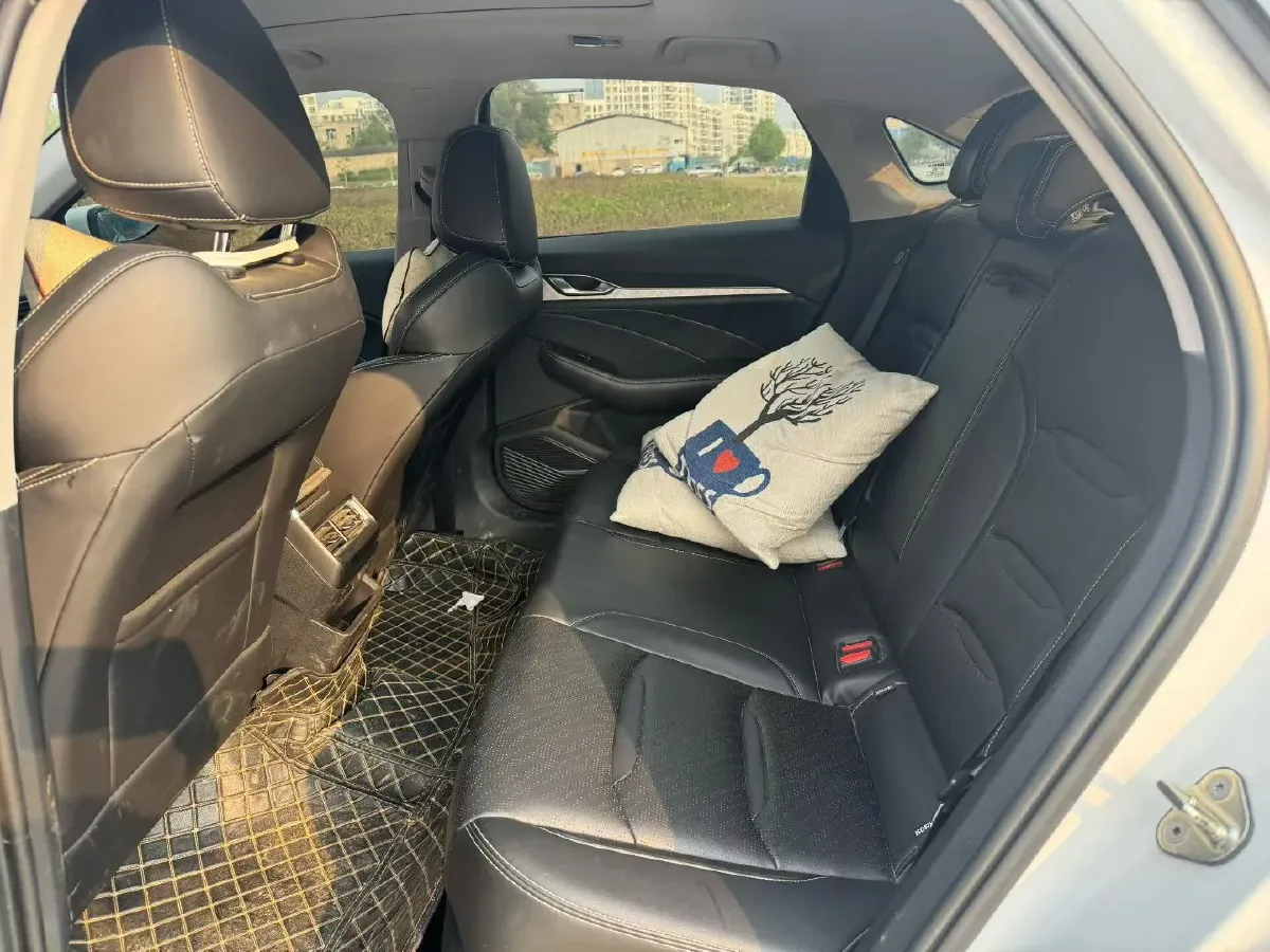 2021 Geely Preface 2.0T 190HP L4 7DCT,autocango,china used car exporter,china ev exporter,chinese used car exporter,chinese used ev exporter