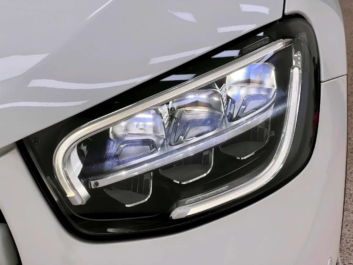 2020 Mercedes-Benz GLC Class 2.0T 197HP L4 9AT,autocango,china used car exporter,china ev exporter,chinese used car exporter,chinese used ev exporter