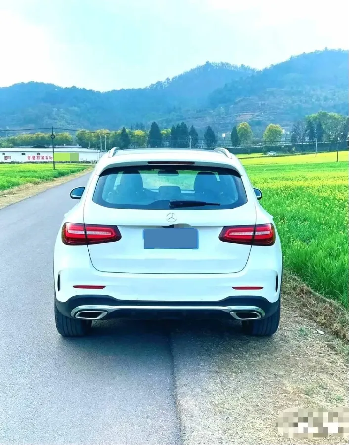 2020 Mercedes-Benz GLC Class 2.0T 197HP L4 9AT,autocango,china used car exporter,china ev exporter,chinese used car exporter,chinese used ev exporter