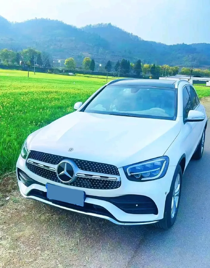 2020 Mercedes-Benz GLC Class 2.0T 197HP L4 9AT,autocango,china used car exporter,china ev exporter,chinese used car exporter,chinese used ev exporter