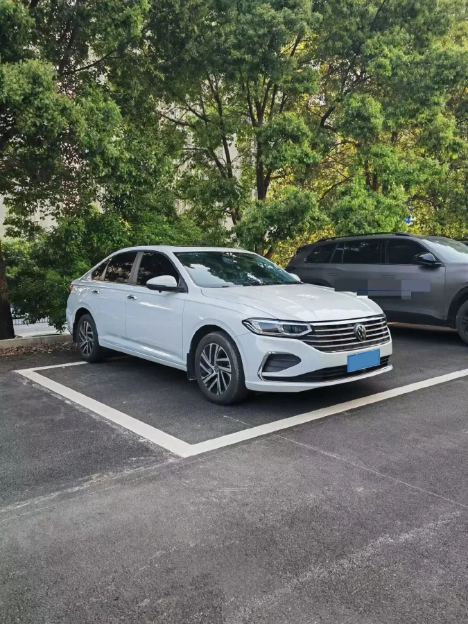 2025 Volkswagen Lavida 1.5L 110HP L4 6AT,autocango,china used car exporter,china ev exporter,chinese used car exporter,chinese used ev exporter