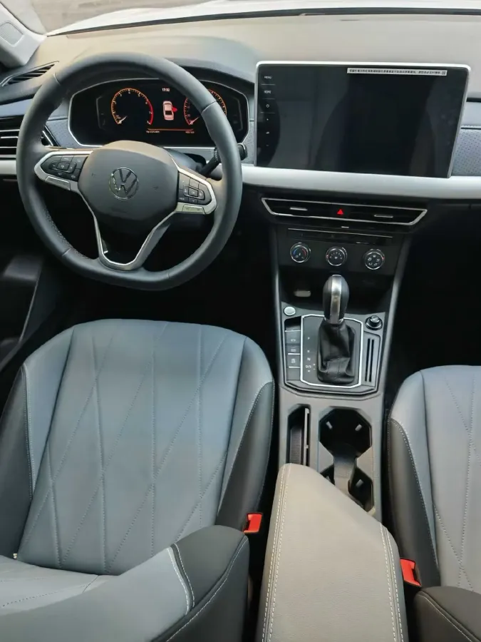 2025 Volkswagen Lavida 1.5L 110HP L4 6AT,autocango,china used car exporter,china ev exporter,chinese used car exporter,chinese used ev exporter