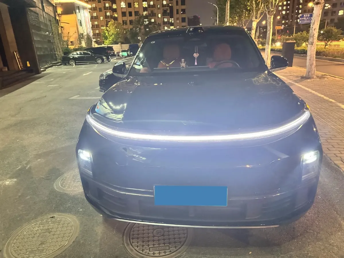 2024 Ford Bronco 2.3T 275HP L4 10AT,autocango,china used car exporter,china ev exporter,chinese used car exporter,chinese used ev exporter