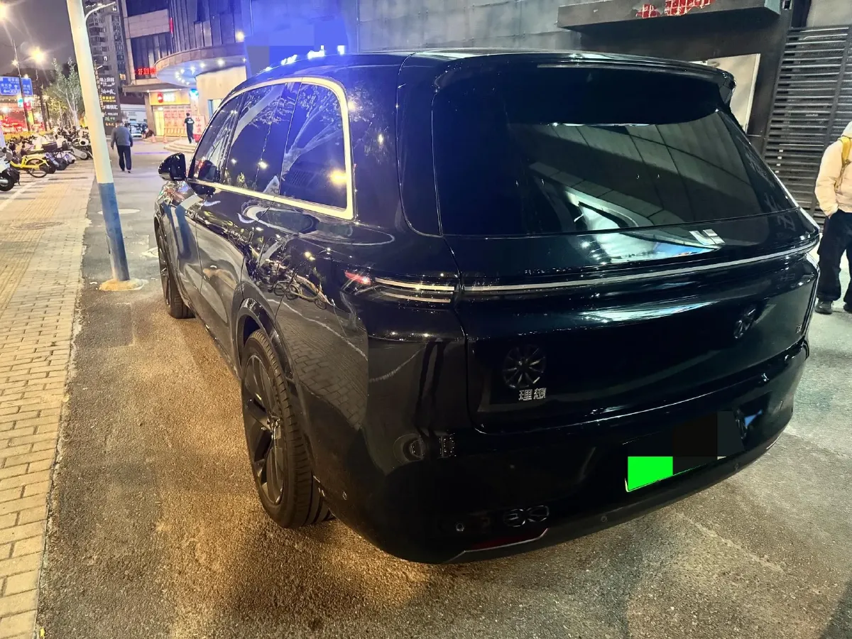 2024 Ford Bronco 2.3T 275HP L4 10AT,autocango,china used car exporter,china ev exporter,chinese used car exporter,chinese used ev exporter