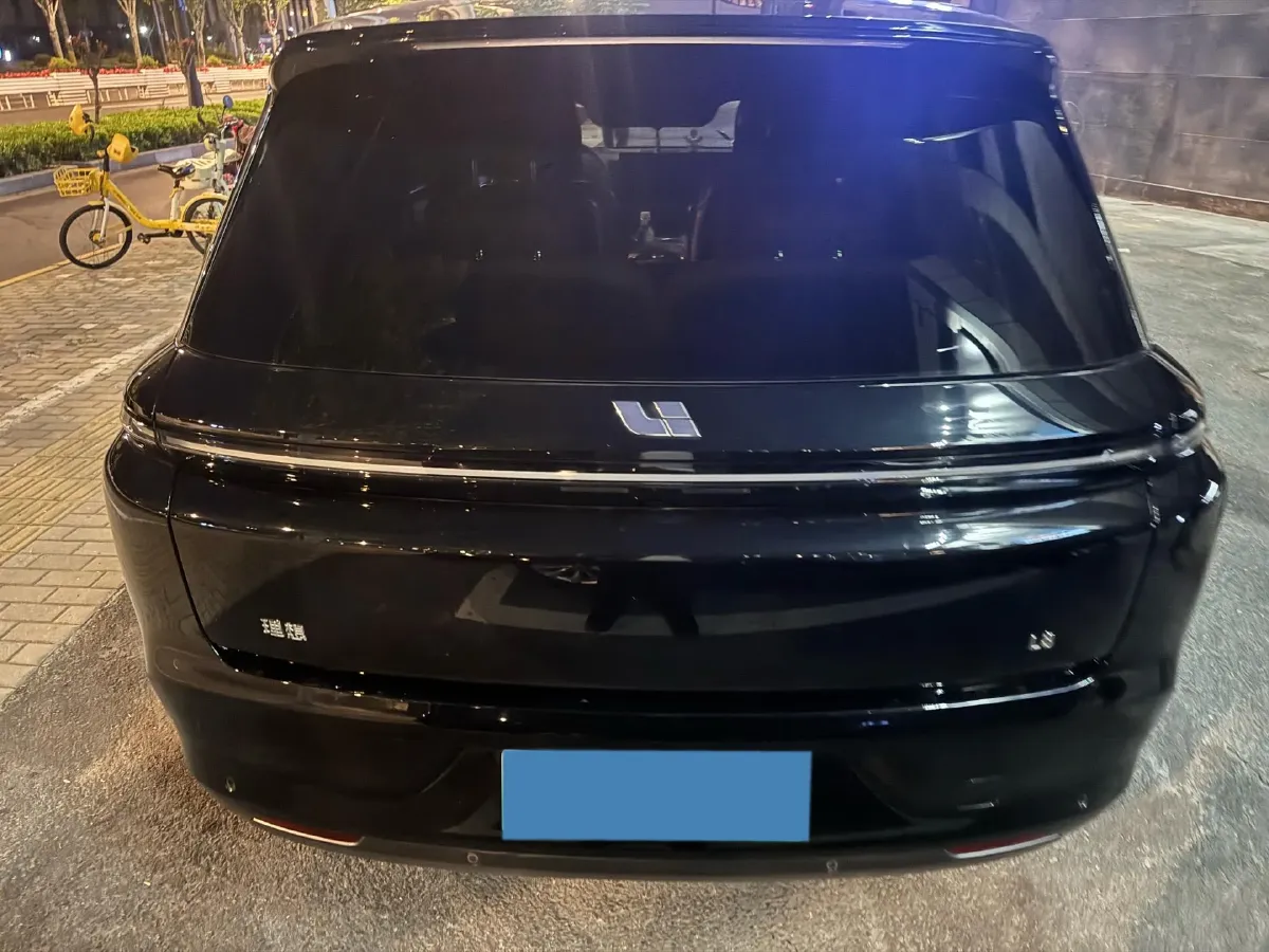 2024 Ford Bronco 2.3T 275HP L4 10AT,autocango,china used car exporter,china ev exporter,chinese used car exporter,chinese used ev exporter