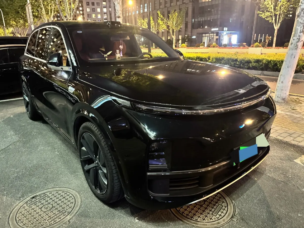 2024 Ford Bronco 2.3T 275HP L4 10AT,autocango,china used car exporter,china ev exporter,chinese used car exporter,chinese used ev exporter