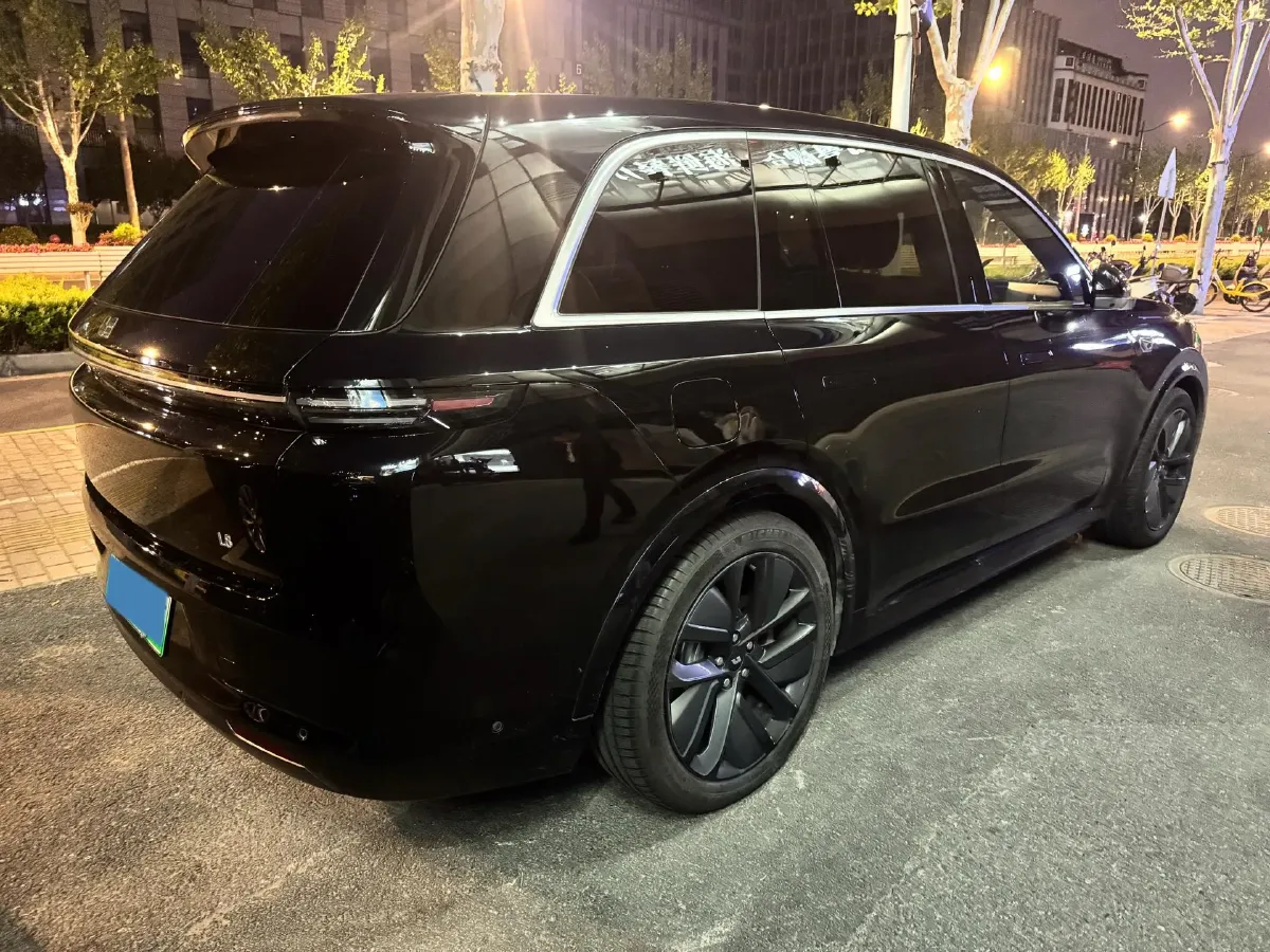 2024 Ford Bronco 2.3T 275HP L4 10AT,autocango,china used car exporter,china ev exporter,chinese used car exporter,chinese used ev exporter