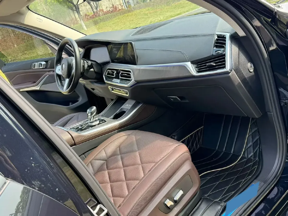 2022 BMW X5 2.0T 245HP L4 8AT,autocango,china used car exporter,china ev exporter,chinese used car exporter,chinese used ev exporter