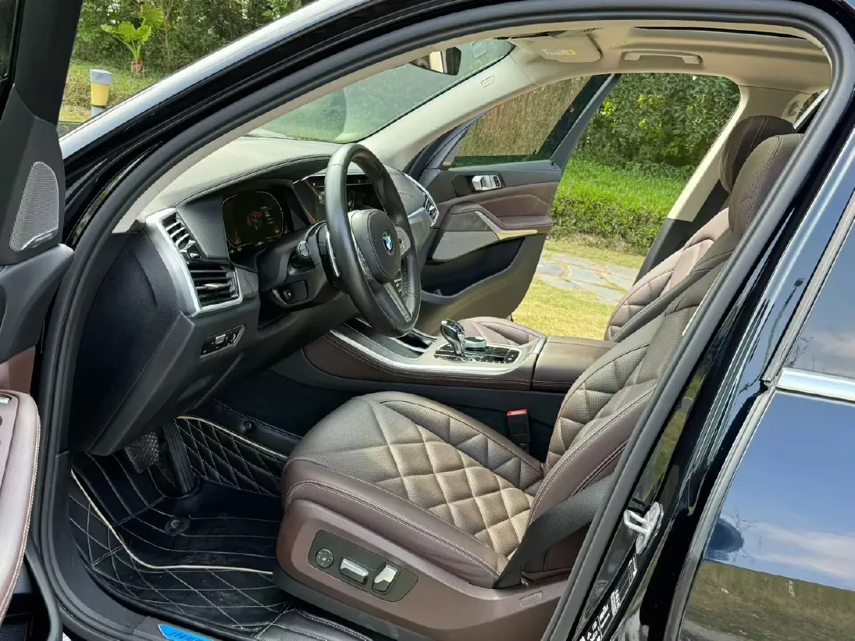 2022 BMW X5 2.0T 245HP L4 8AT,autocango,china used car exporter,china ev exporter,chinese used car exporter,chinese used ev exporter