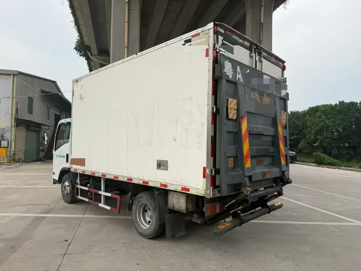 2016 Isuzu RE-MAX Jim 2.8T 109HP L4 5MT,autocango,china used car exporter,china ev exporter,chinese used car exporter,chinese used ev exporter