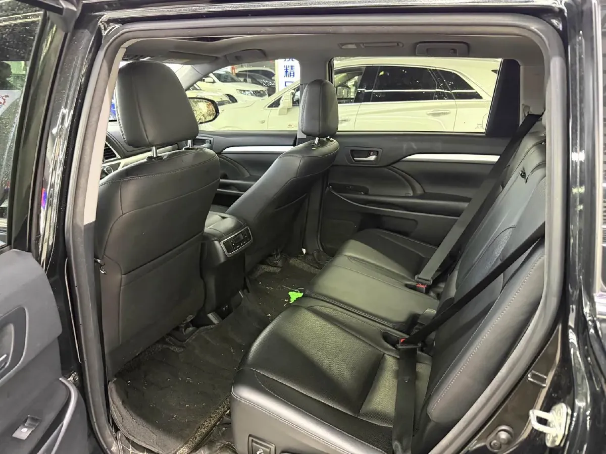 2019 Lincoln MKC 2.0T 203HP L4 6AT,autocango,china used car exporter,china ev exporter,chinese used car exporter,chinese used ev exporter