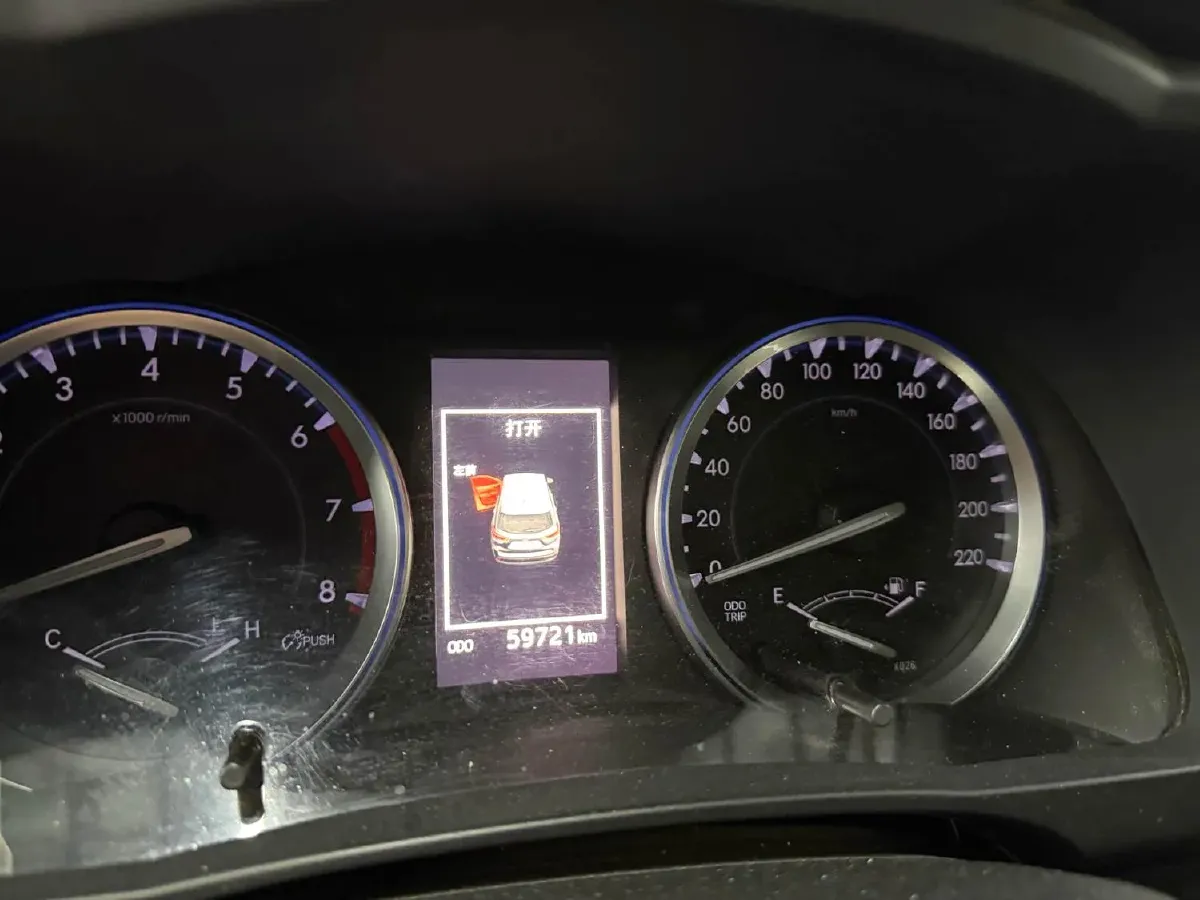 2019 Lincoln MKC 2.0T 203HP L4 6AT,autocango,china used car exporter,china ev exporter,chinese used car exporter,chinese used ev exporter