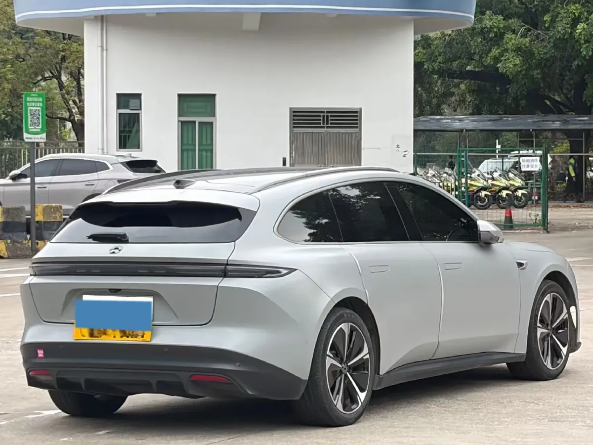 2023 NIO ET5T BEV 75KWH,autocango,china used car exporter,china ev exporter,chinese used car exporter,chinese used ev exporter