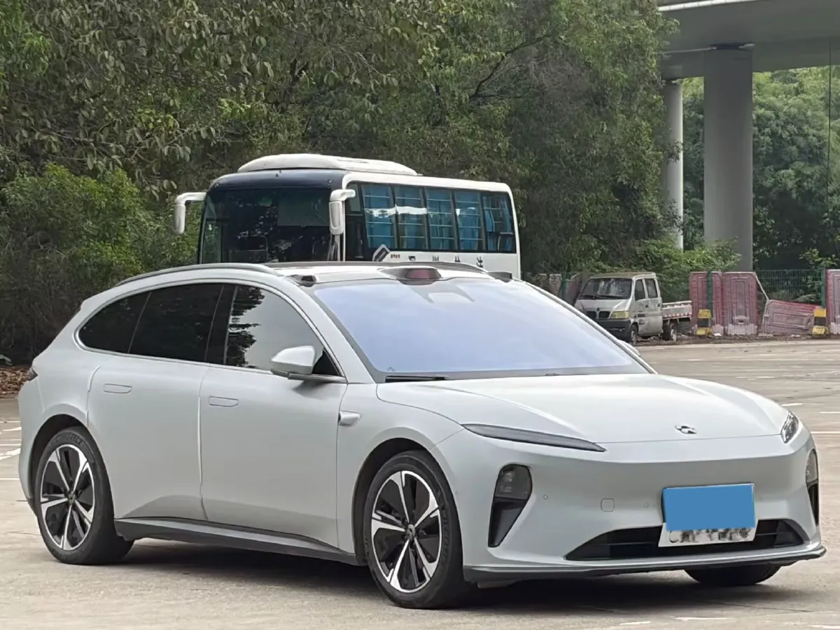 2023 NIO ET5T BEV 75KWH,autocango,china used car exporter,china ev exporter,chinese used car exporter,chinese used ev exporter