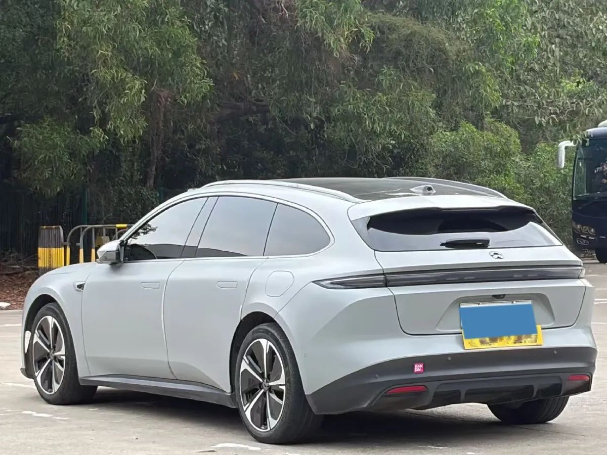 2023 NIO ET5T BEV 75KWH,autocango,china used car exporter,china ev exporter,chinese used car exporter,chinese used ev exporter