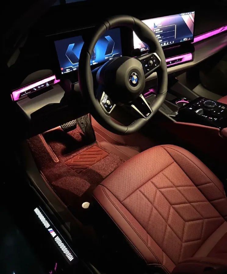 2024 BMW 5 Series 2.0T 258HP L4 8AT,autocango,china used car exporter,china ev exporter,chinese used car exporter,chinese used ev exporter